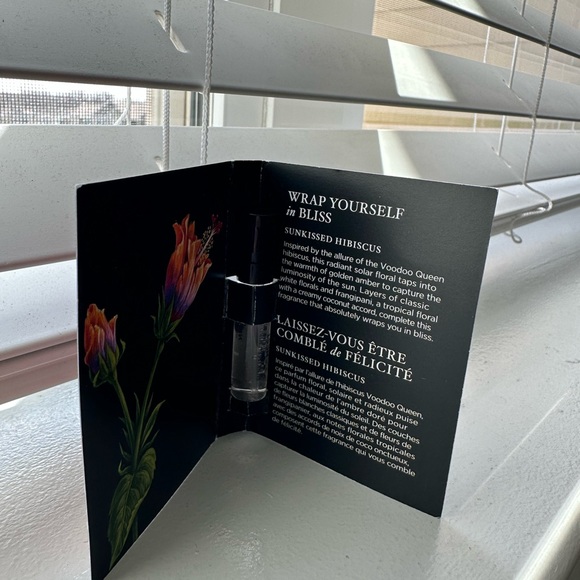 New! NEST 💕4/30💕Sun kissed Hibiscus - Picture 3 of 4